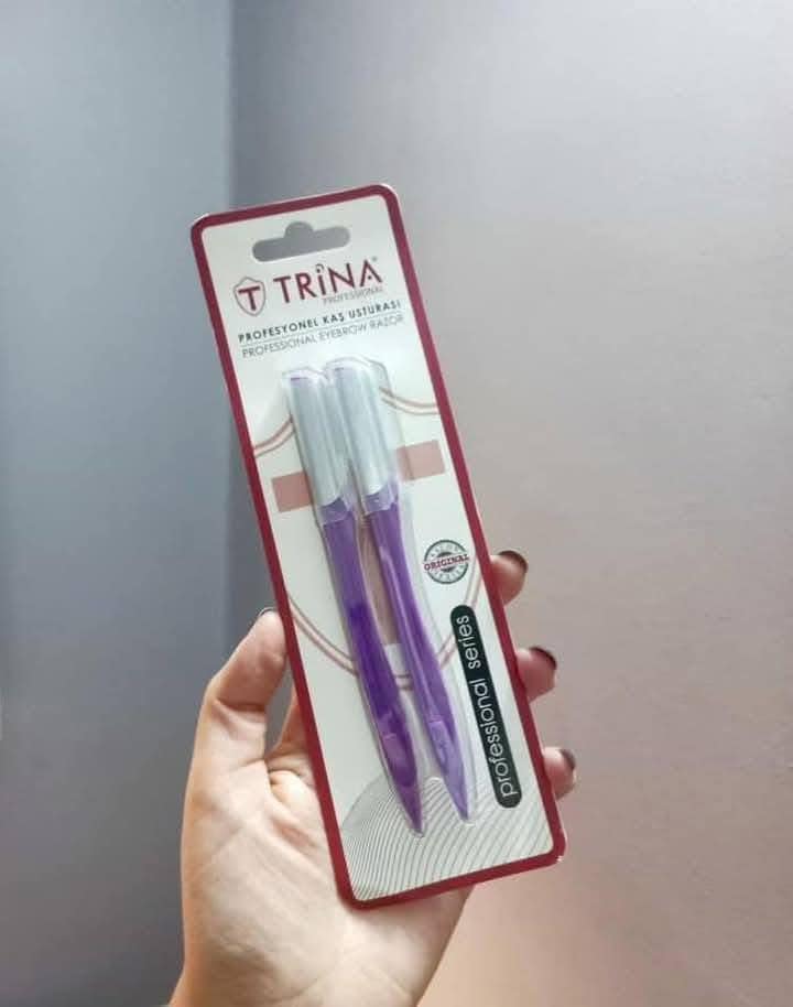 TRINA RAZORS